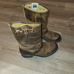 FRYE womens boots